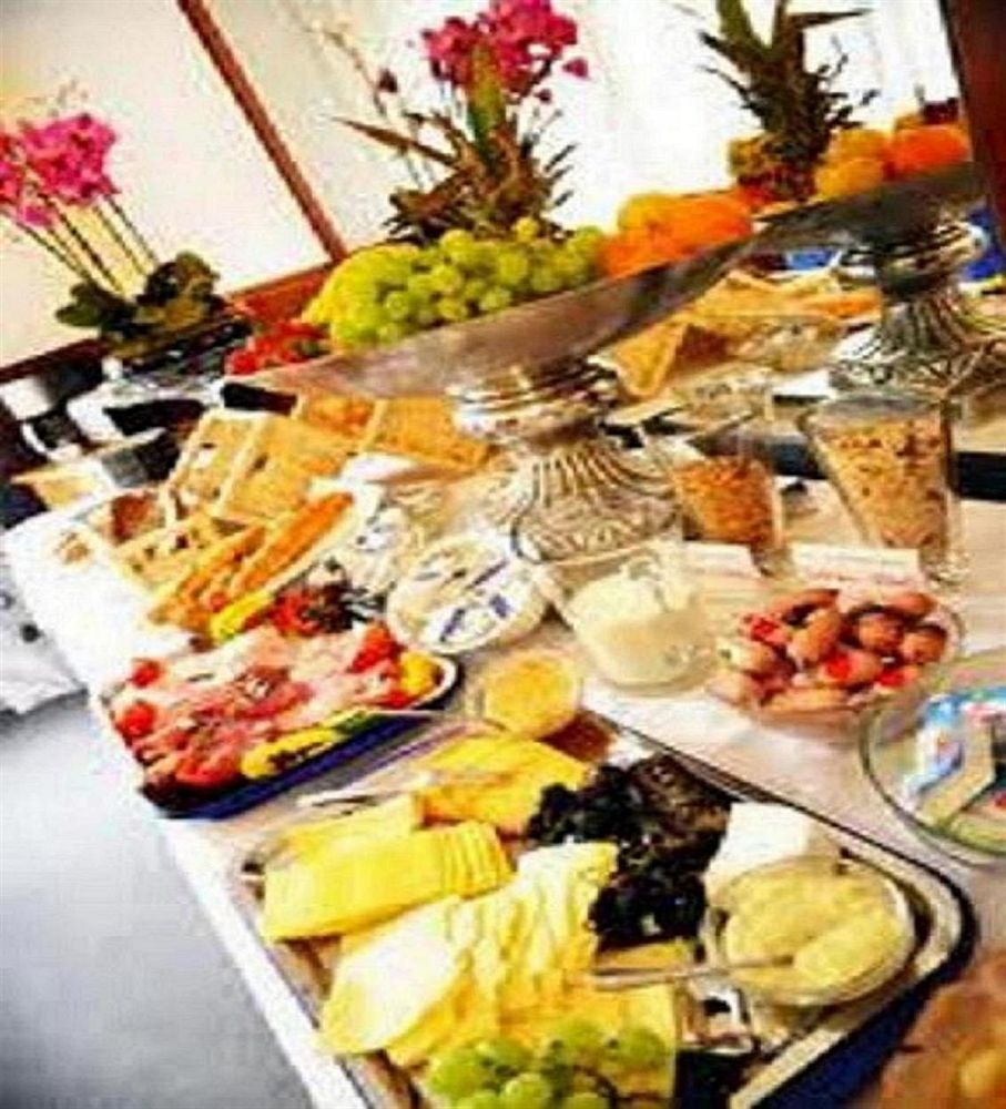 Pension Am Wassertor วิสมาร์ ภายนอก รูปภาพ